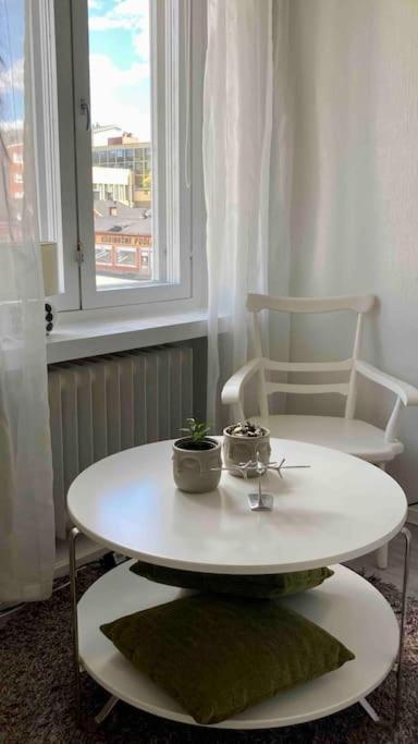Apartamento Viehaettaevae Asunto Heinolan Keskustassa Exterior foto